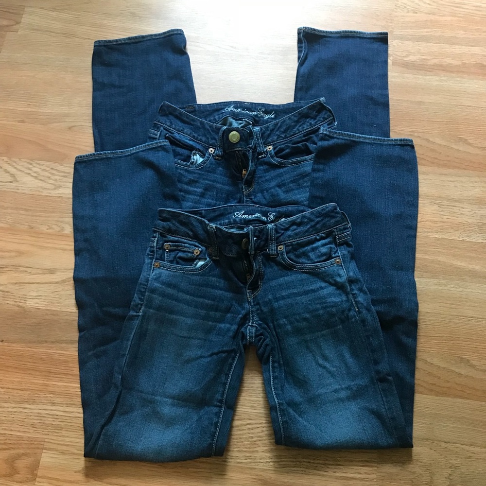 2 pair American Eagle stretch straight jeans